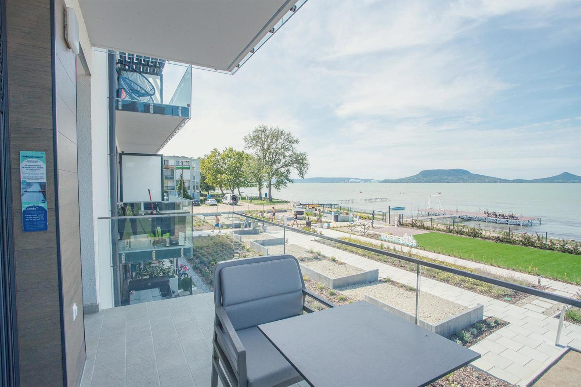 Sunset Resort - Lakeside Apartment Fonyód Εξωτερικό φωτογραφία